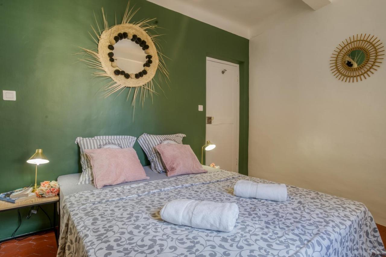Typique - 2 Bedrooms,Typical Apartment-Old Town Nisa Exterior foto