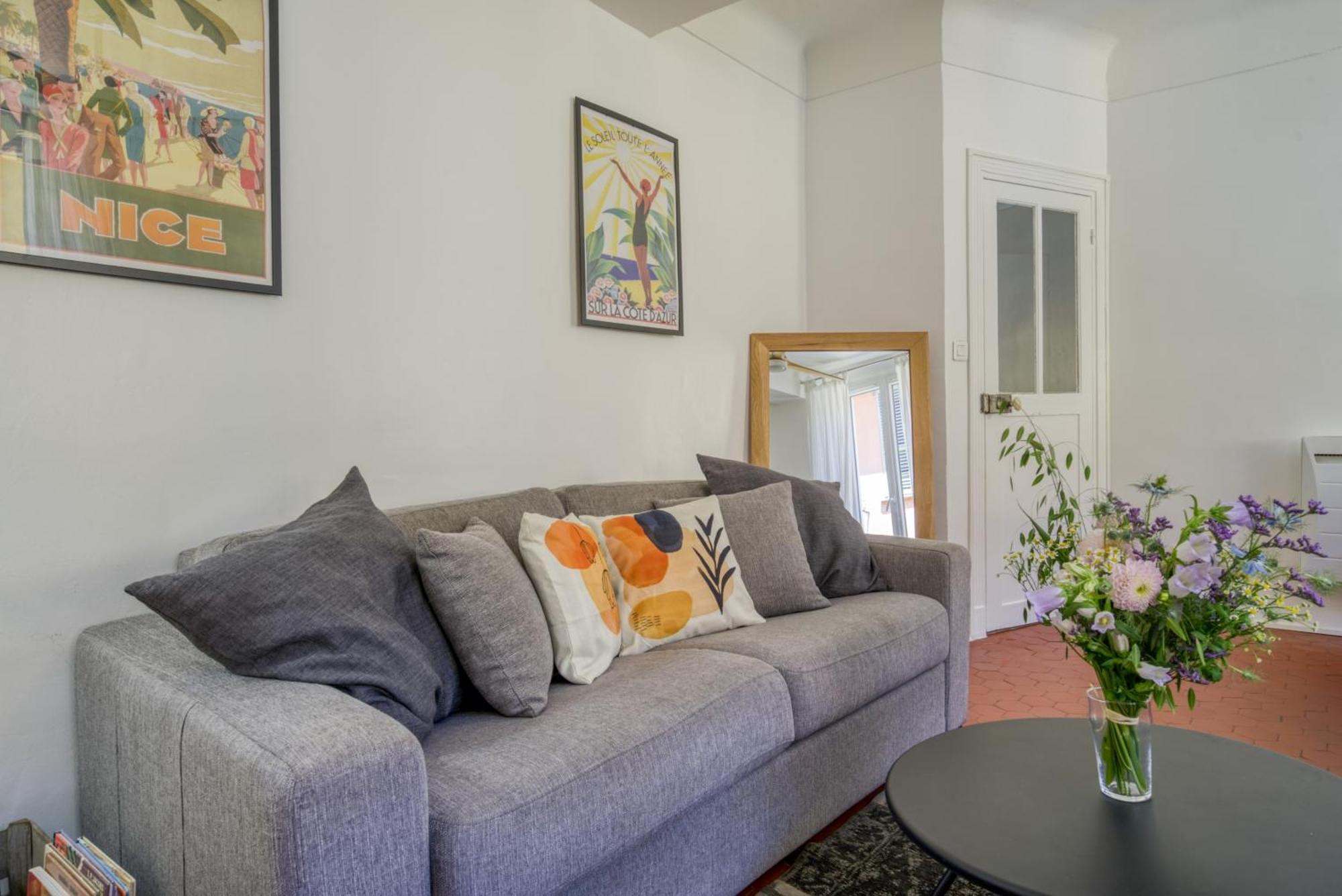 Typique - 2 Bedrooms,Typical Apartment-Old Town Nisa Exterior foto