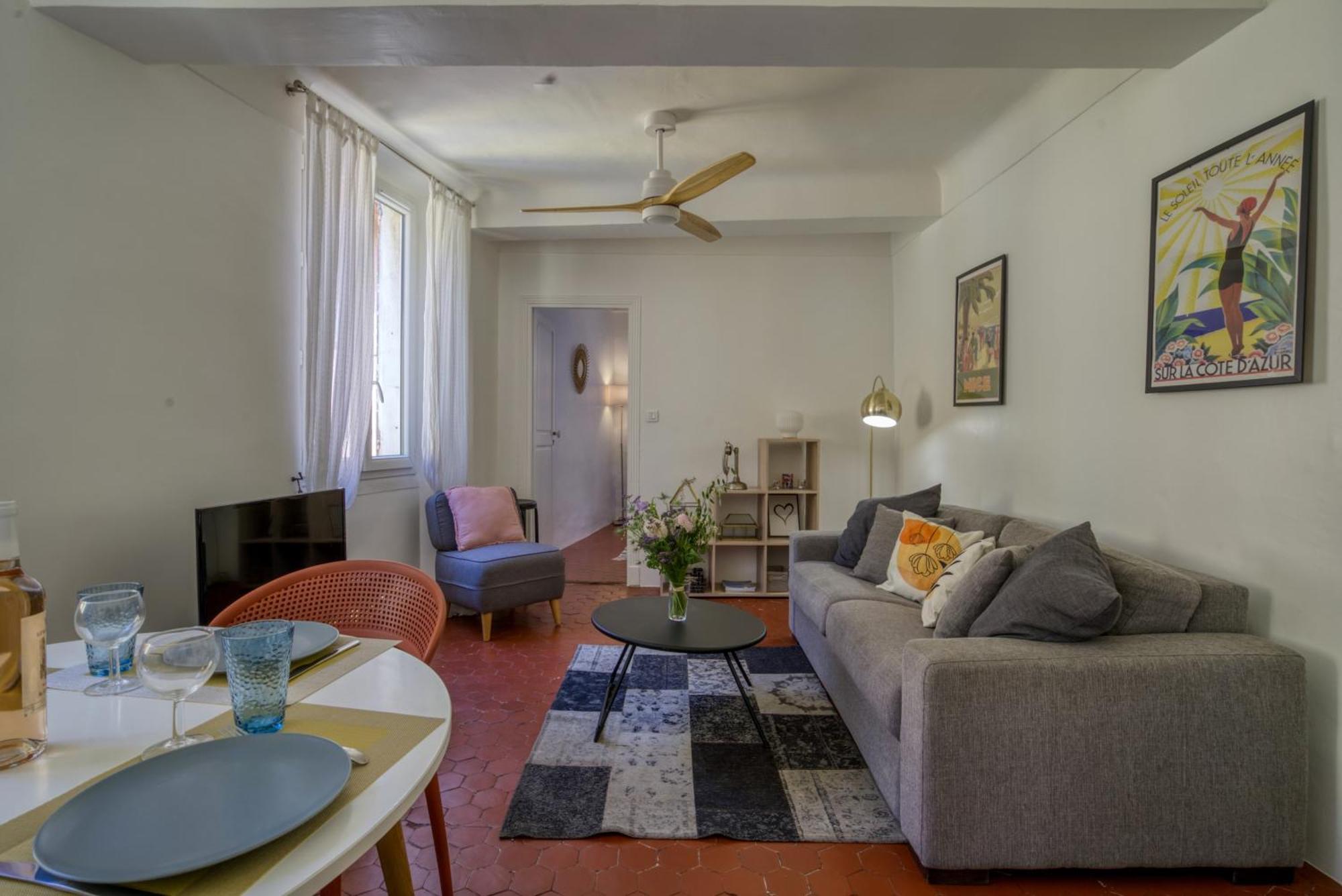 Typique - 2 Bedrooms,Typical Apartment-Old Town Nisa Exterior foto