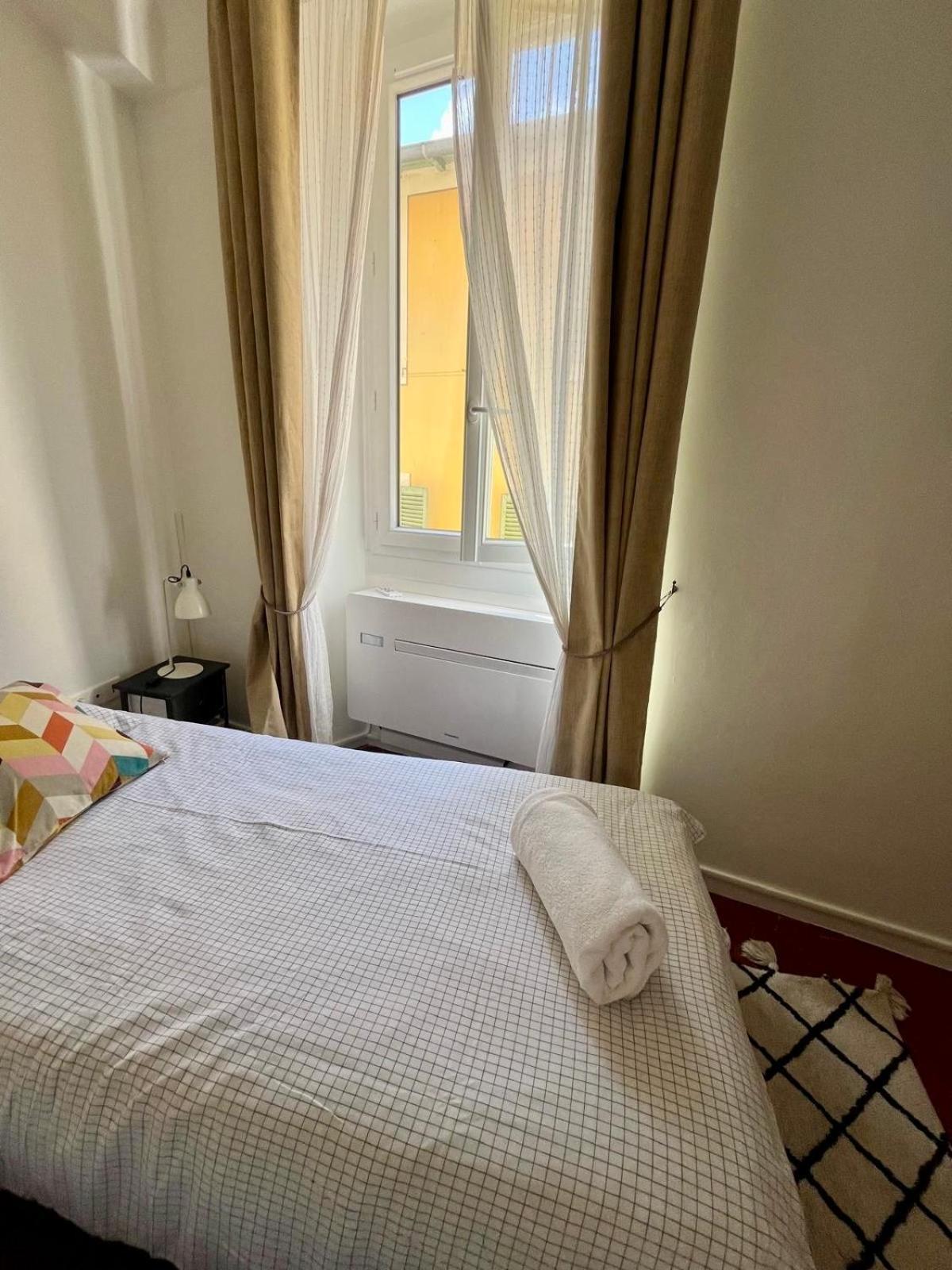 Typique - 2 Bedrooms,Typical Apartment-Old Town Nisa Exterior foto