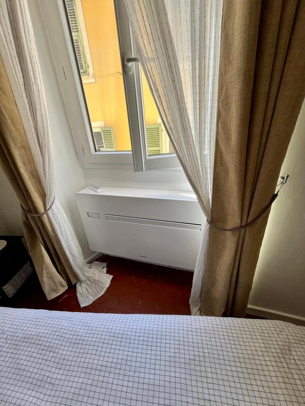 Typique - 2 Bedrooms,Typical Apartment-Old Town Nisa Exterior foto
